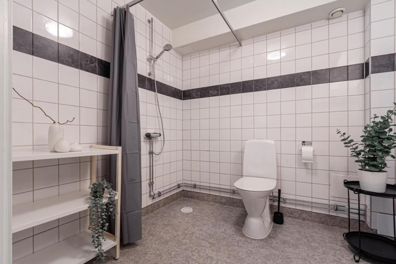 Affordable Studio In Trendy Sofo, Construction Work Stockholm Exterior photo
