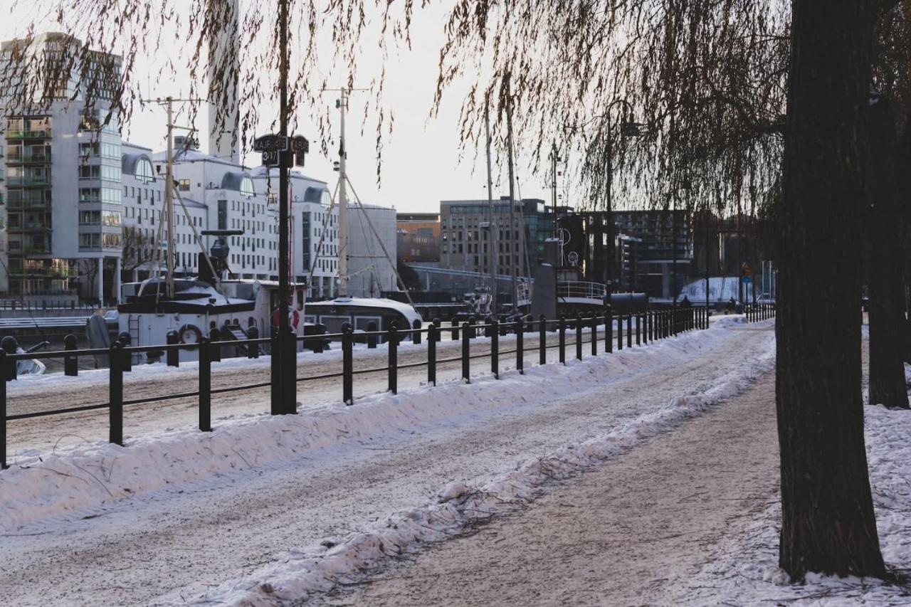Affordable Studio In Trendy Sofo, Construction Work Stockholm Exterior photo